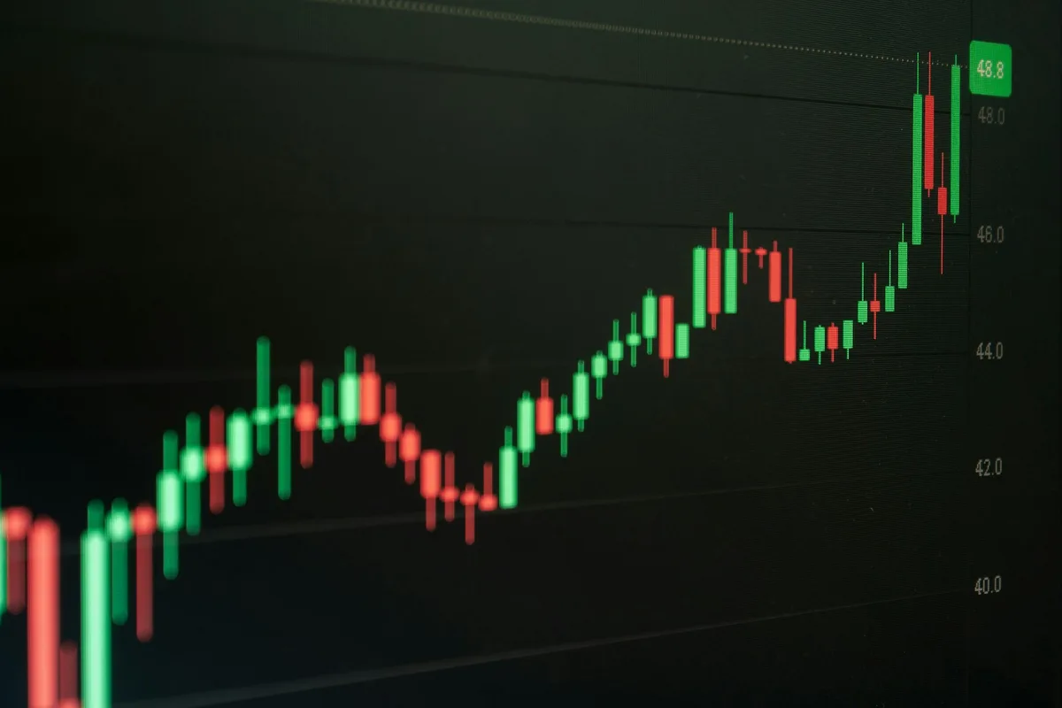 Rising bar chart representing financial planning and coverage calculations